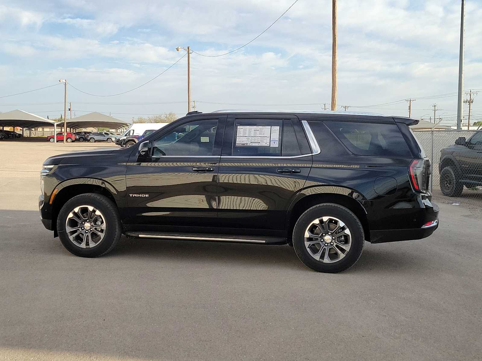 Thumbnail: 2026 Chevrolet Tahoe - 5