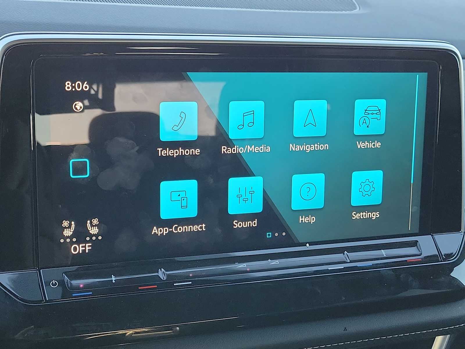 Thumbnail: 2025 Volkswagen Atlas - 29