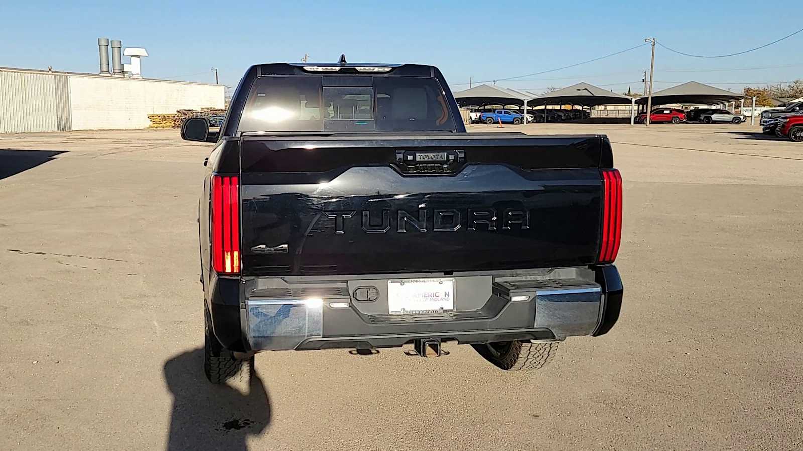 Thumbnail: 2023 Toyota Tundra - 7