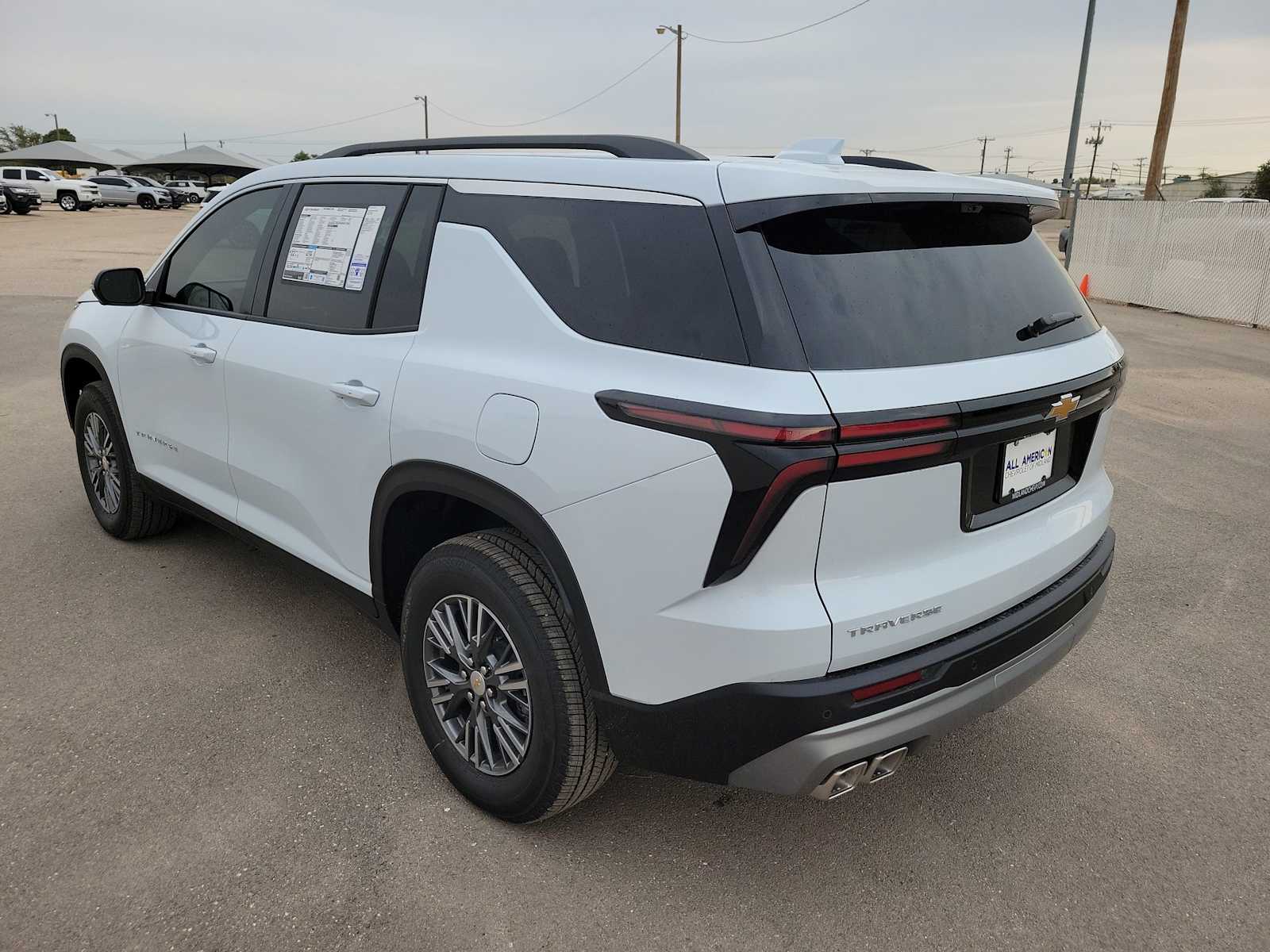 Thumbnail: 2026 Chevrolet Traverse - 12