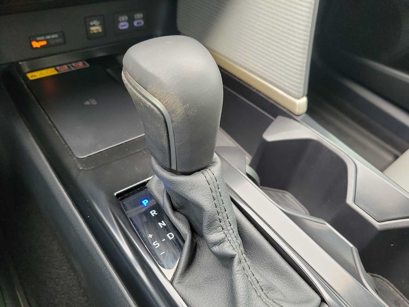 Thumbnail: 2025 Toyota Camry - 21