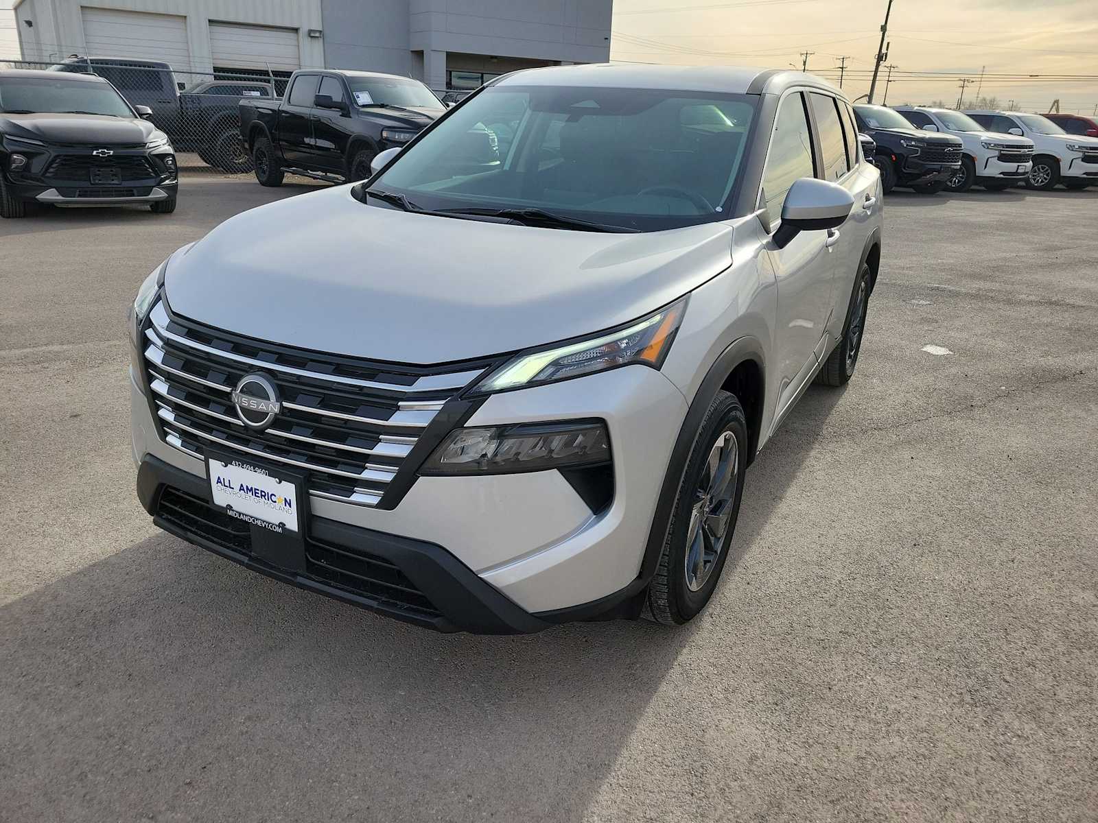 Thumbnail: 2024 Nissan Rogue - 4