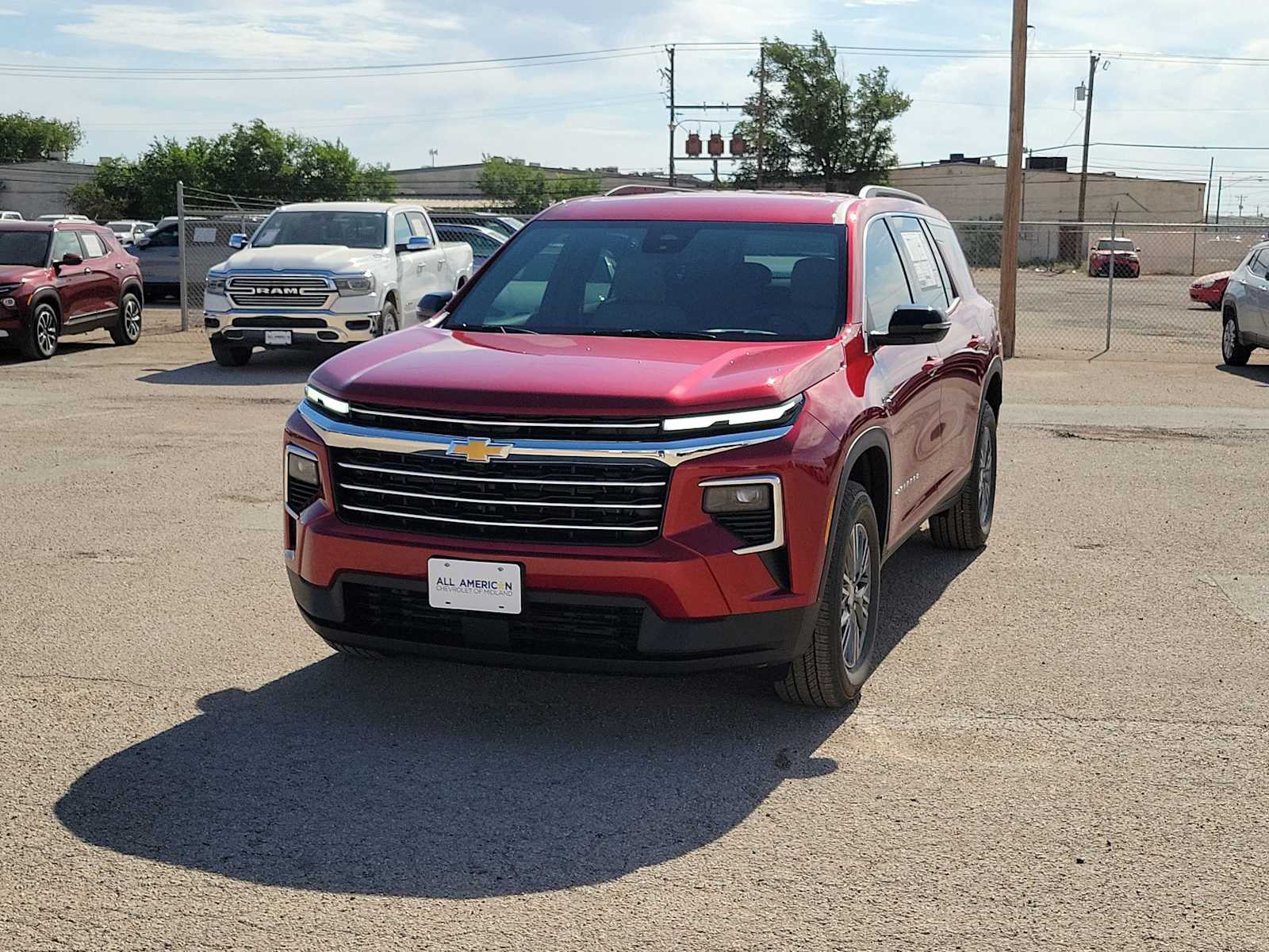 Thumbnail: 2026 Chevrolet Traverse - 4