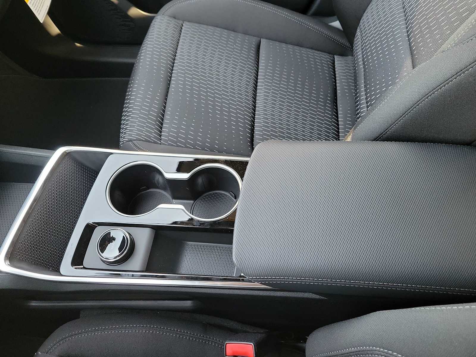 Thumbnail: 2026 Chevrolet Equinox - 24