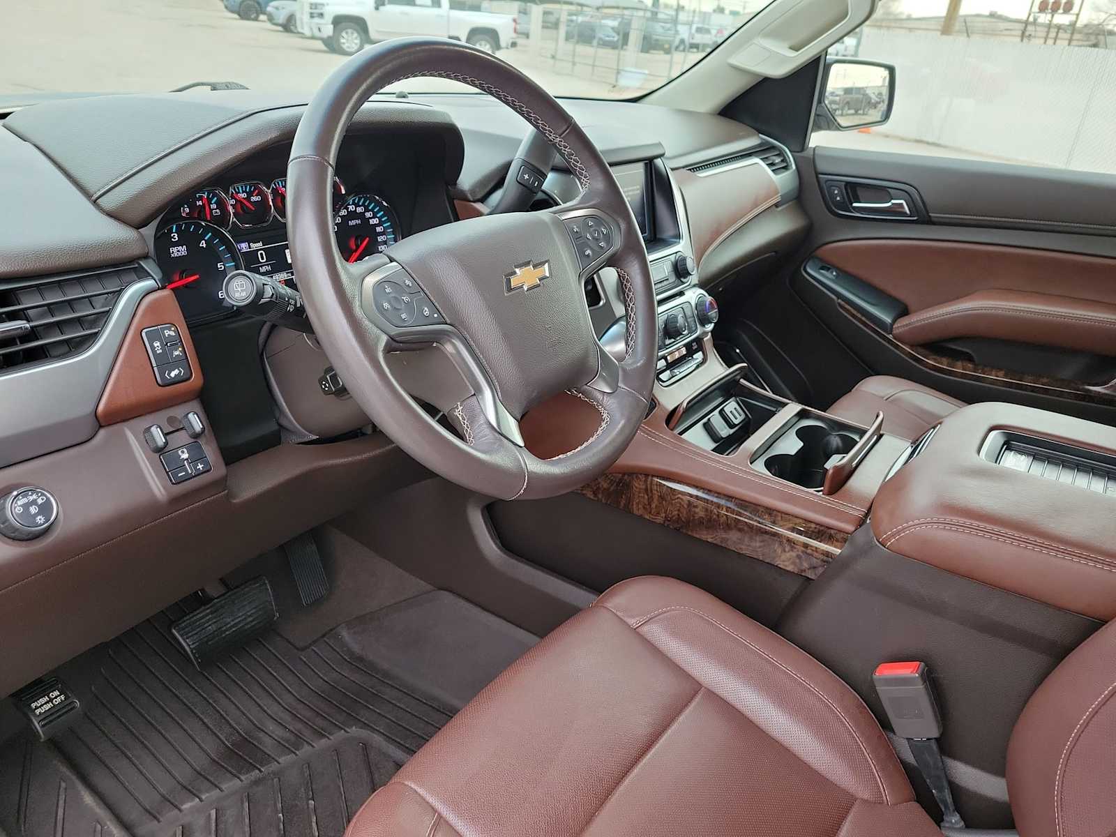 Thumbnail: 2019 Chevrolet Tahoe - 10