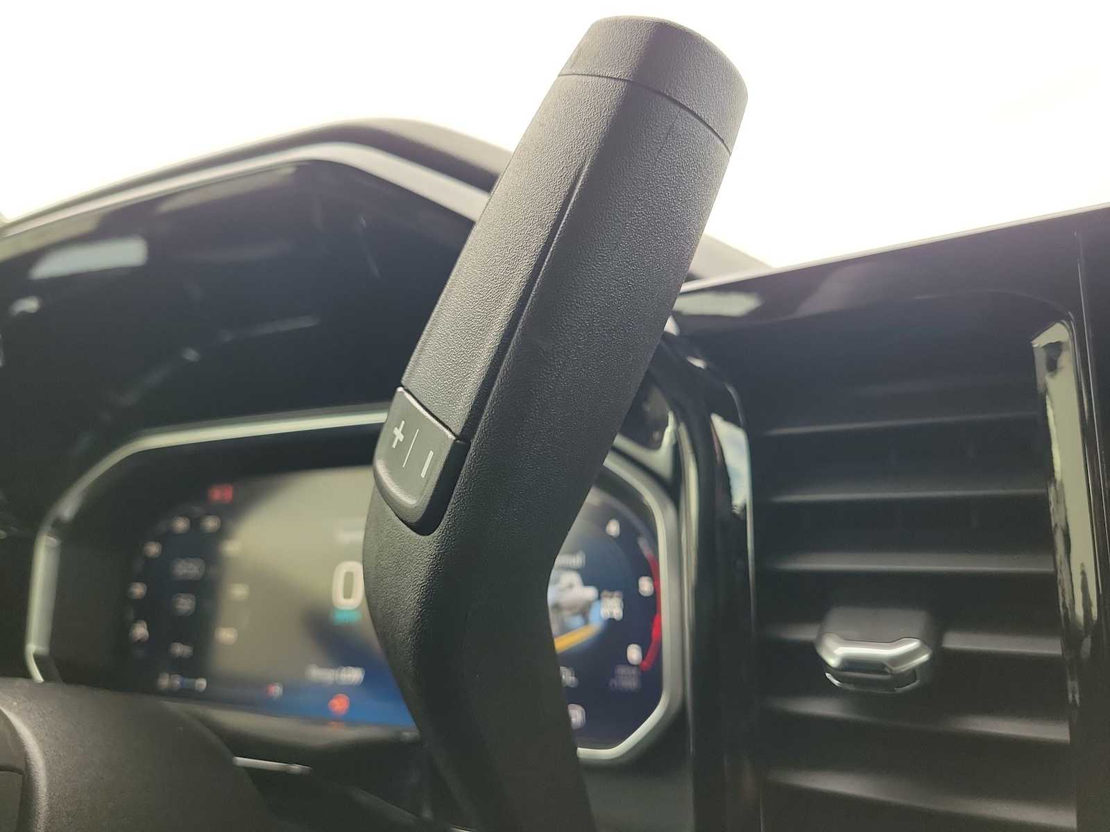 Thumbnail: 2026 Chevrolet Silverado 2500 - 21