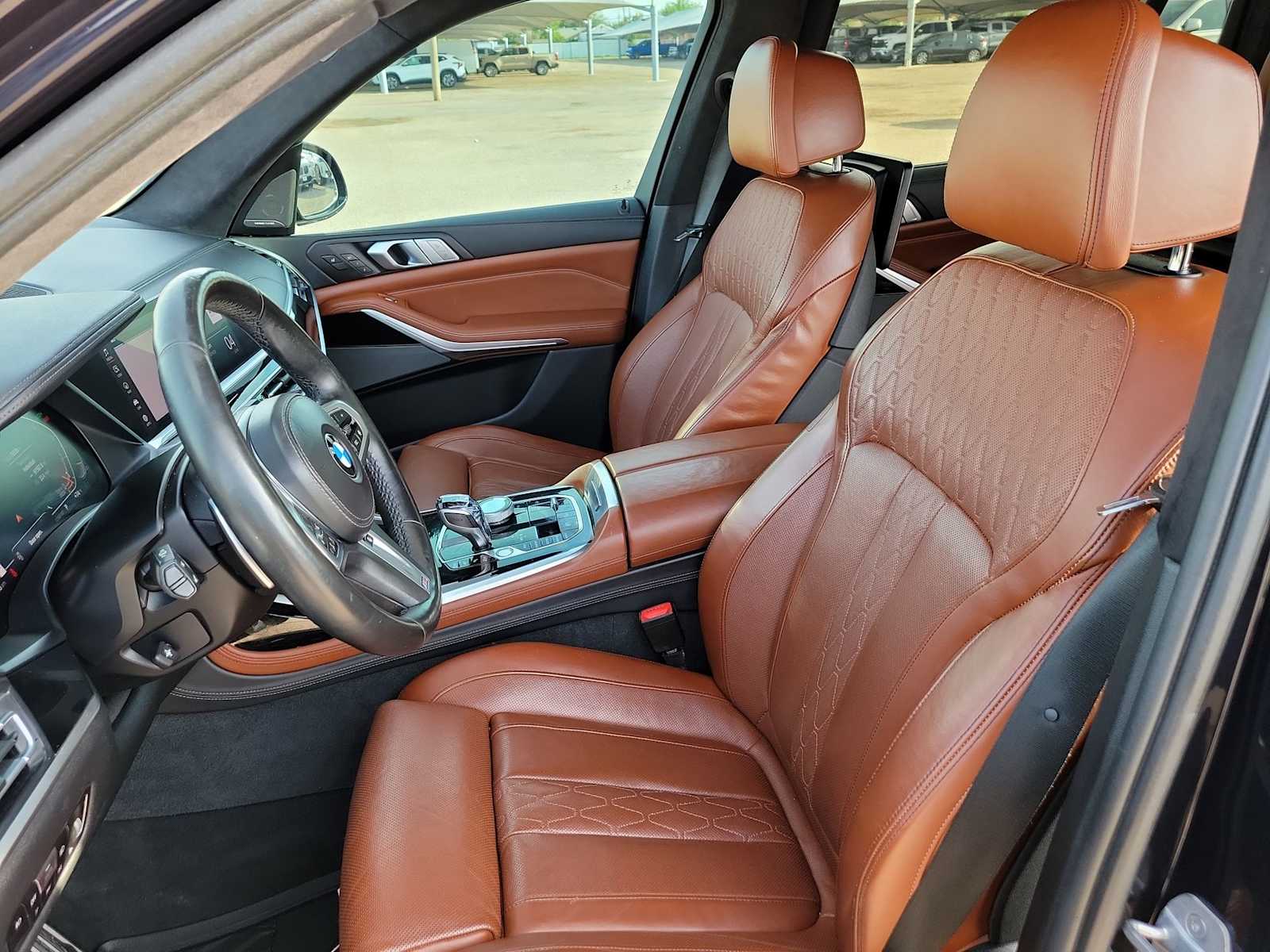 Thumbnail: 2019 BMW X7 - 15