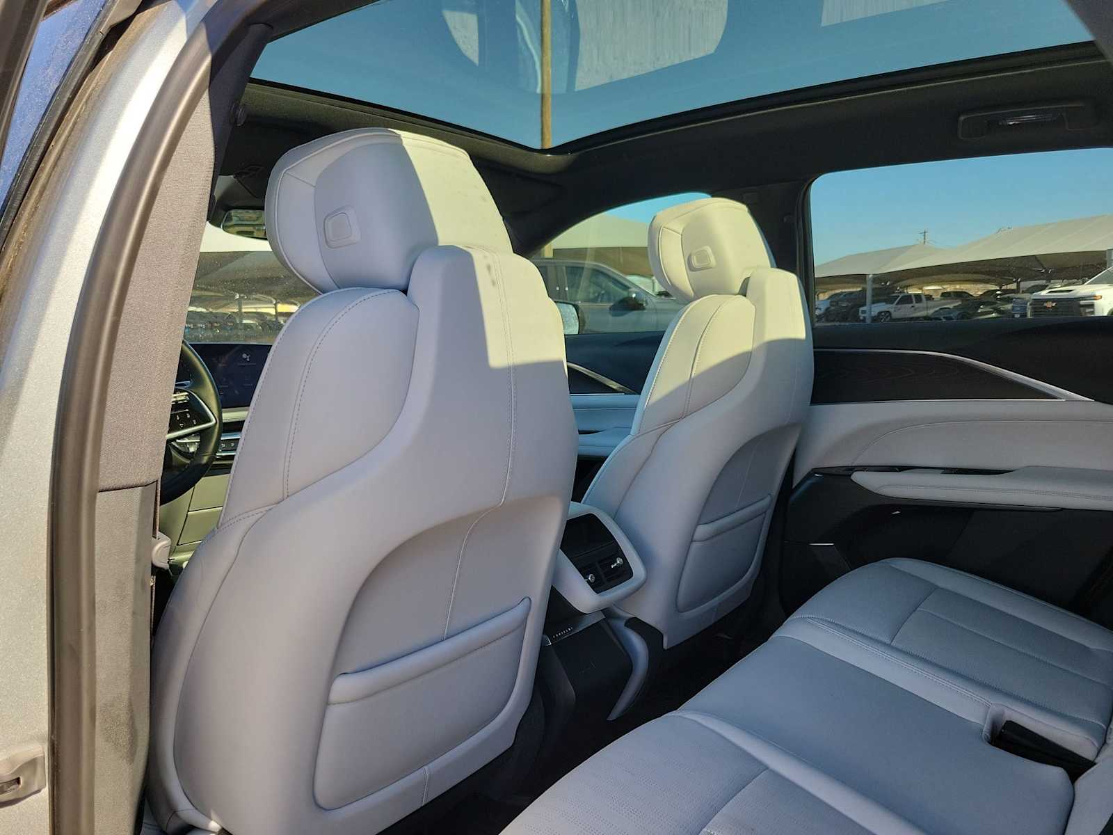 2024 Cadillac Lyriq Sport 20