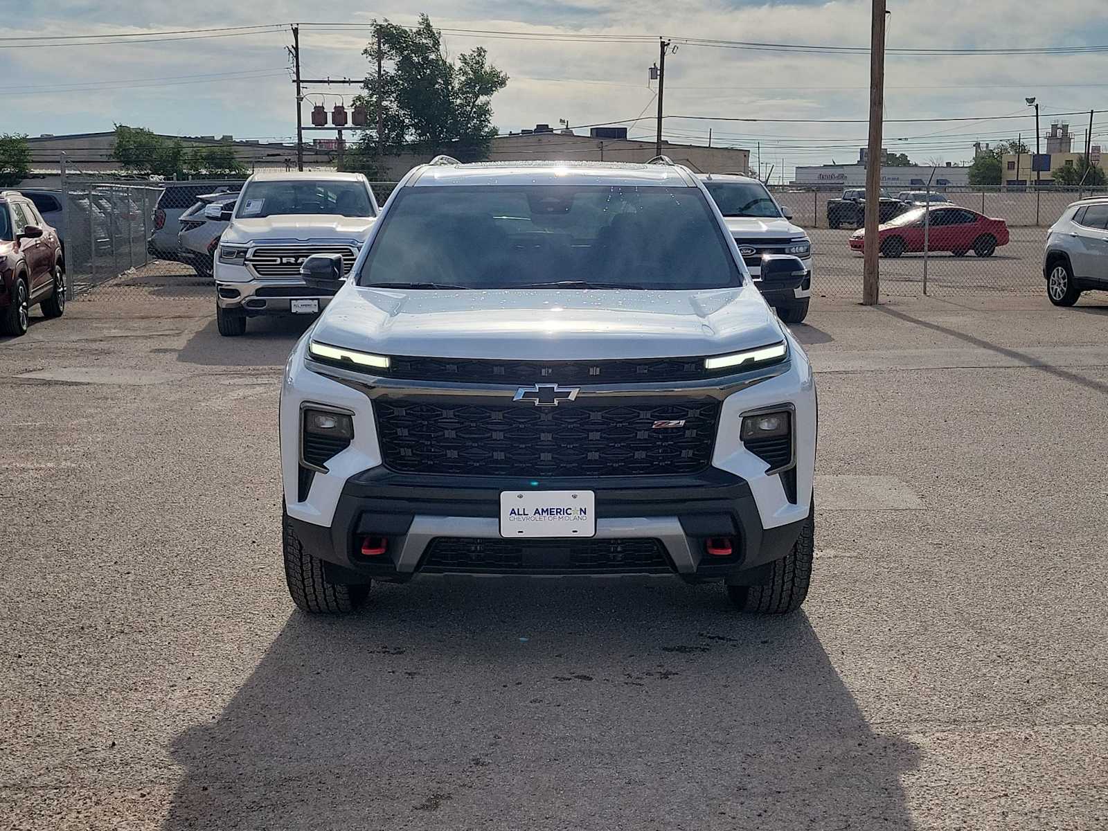 Thumbnail: 2026 Chevrolet Traverse - 3