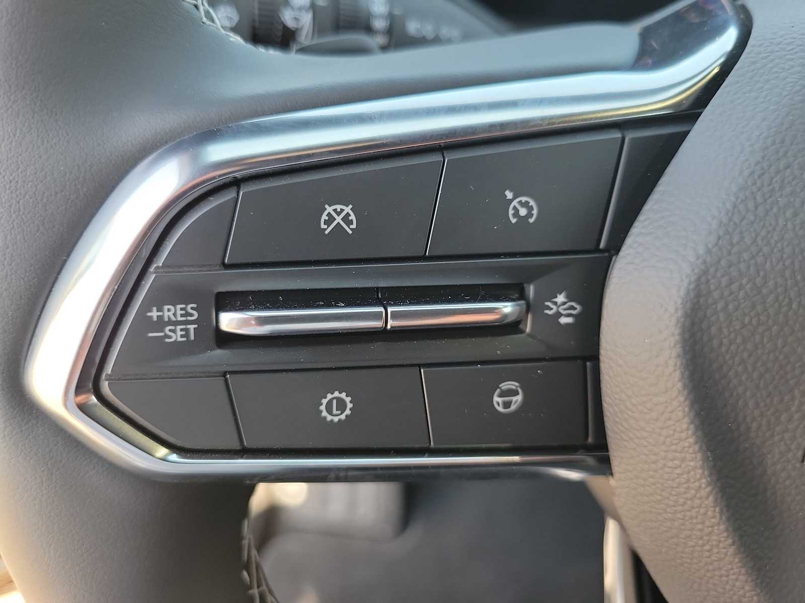 Thumbnail: 2026 Chevrolet Traverse - 27