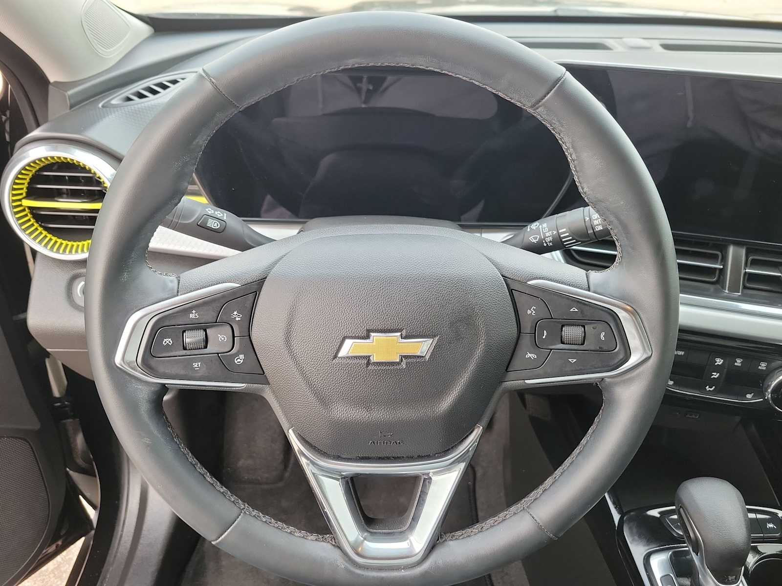 Thumbnail: 2025 Chevrolet Trax - 19