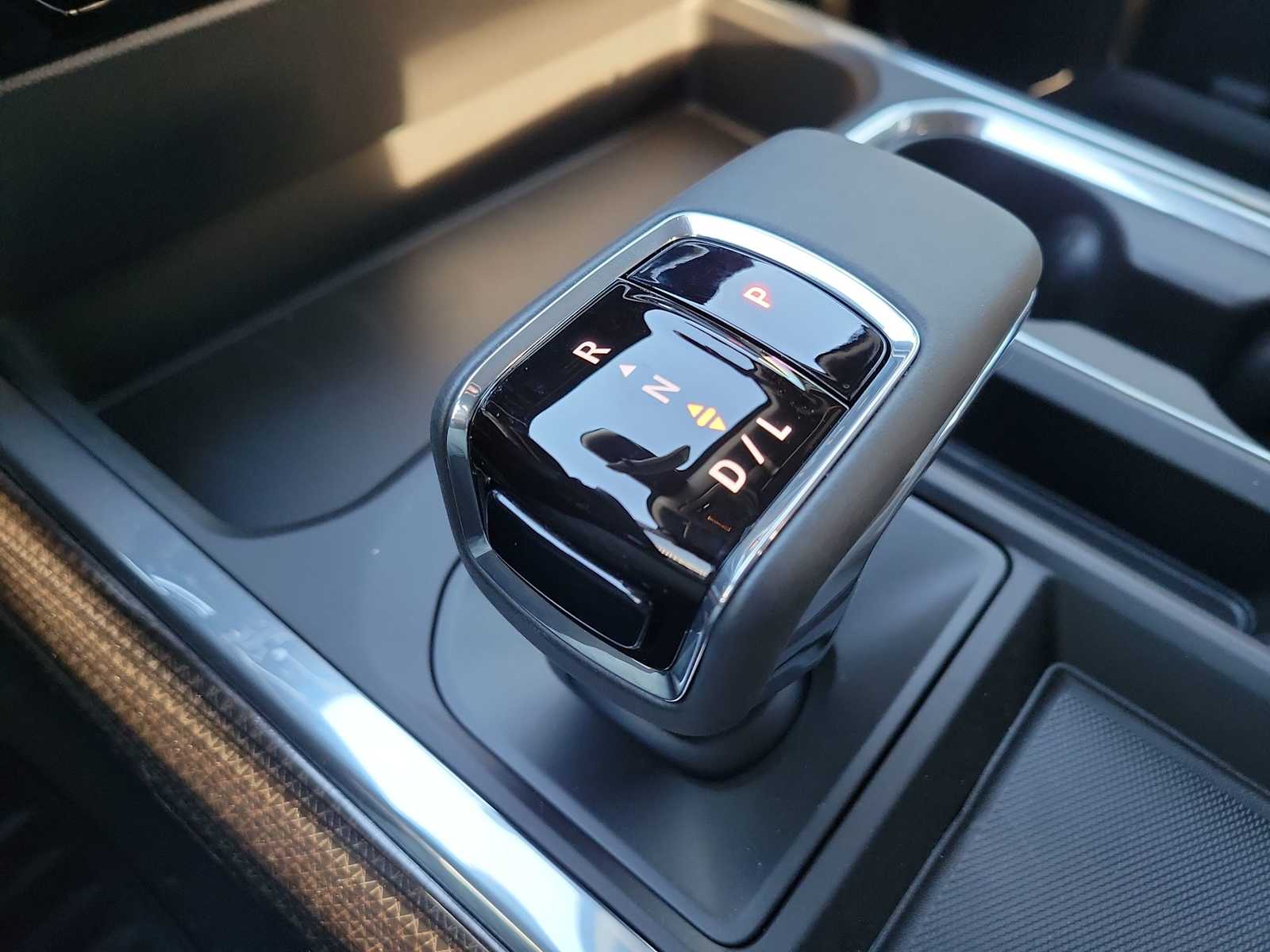 Thumbnail: 2026 Chevrolet Silverado 1500 - 20