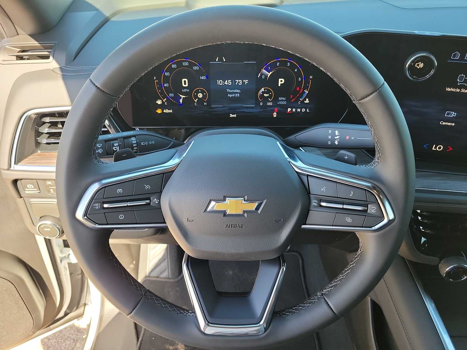 Thumbnail: 2026 Chevrolet Suburban - 19