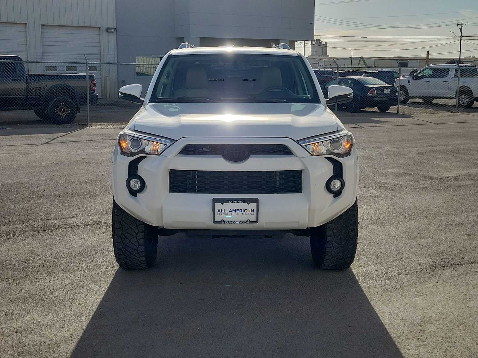 Thumbnail: 2017 Toyota 4Runner - 3