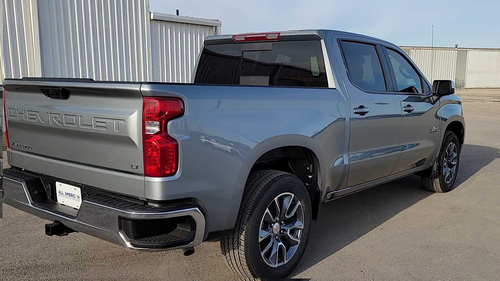 Thumbnail: 2026 Chevrolet Silverado 1500 - 8