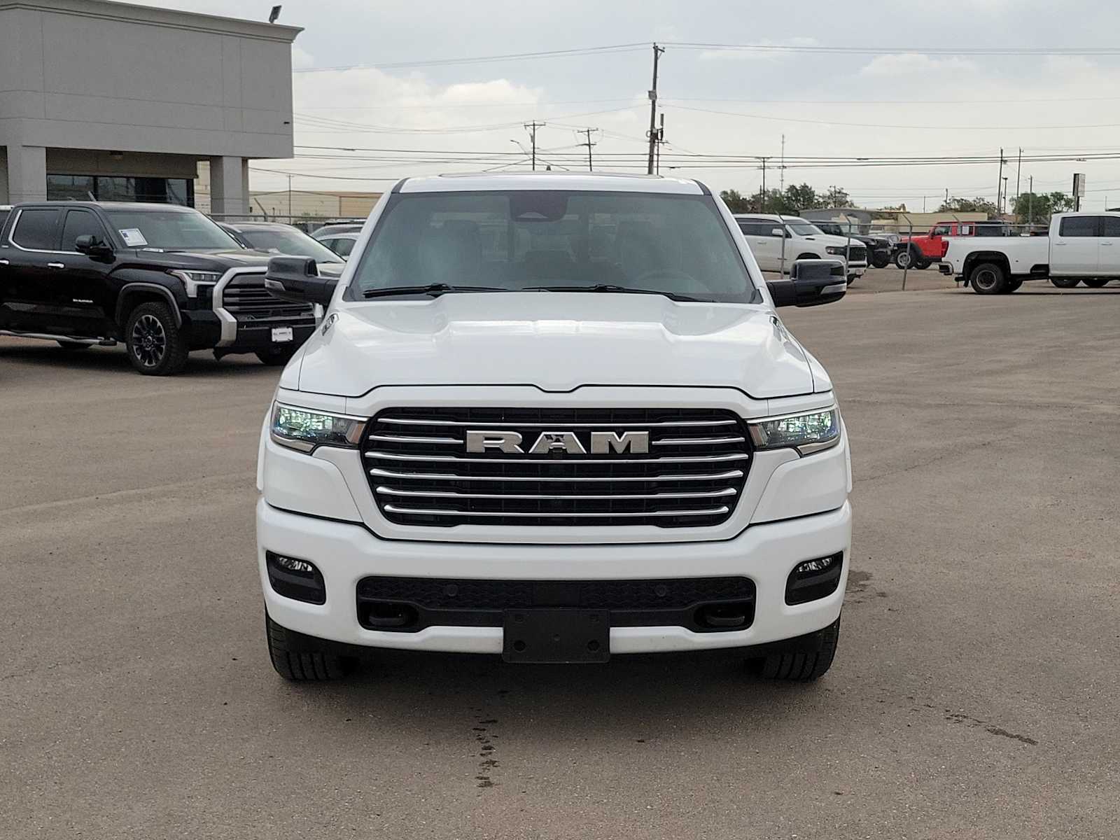 Thumbnail: 2026 RAM 1500 - 3
