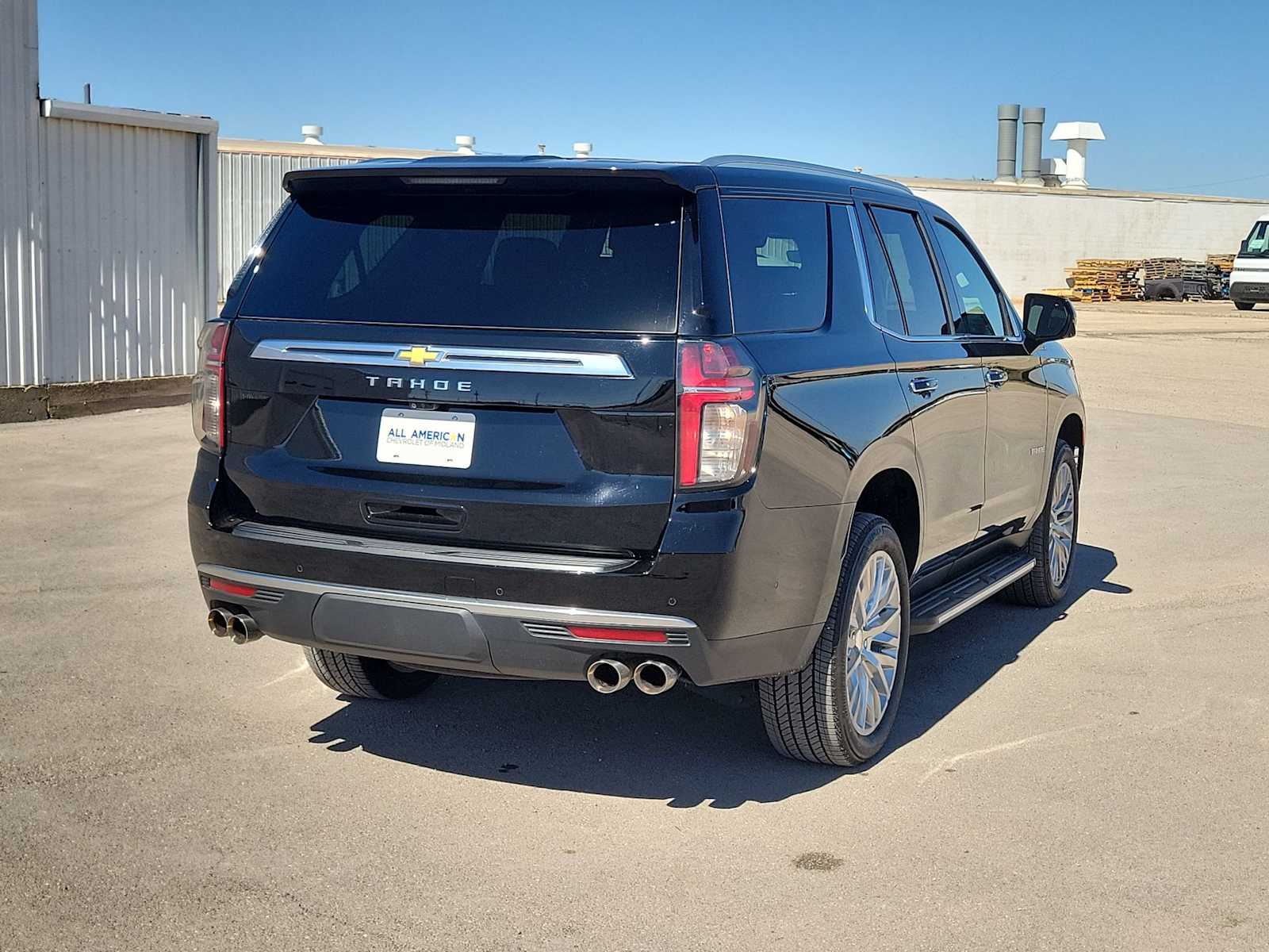 Thumbnail: 2024 Chevrolet Tahoe - 8