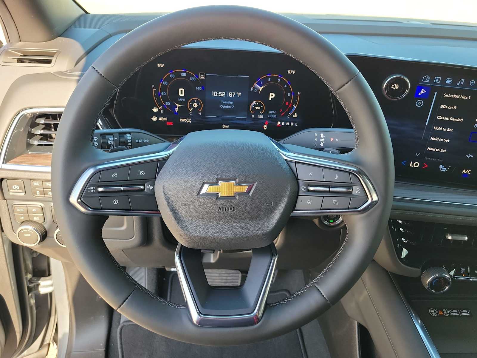 Thumbnail: 2026 Chevrolet Tahoe - 23