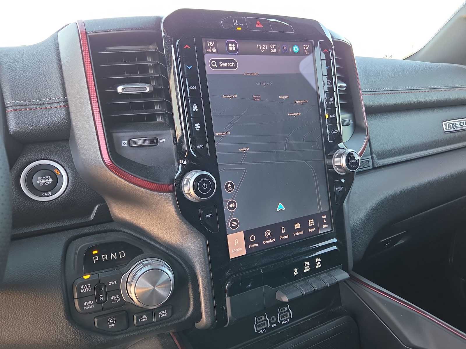 Thumbnail: 2025 RAM 1500 - 25