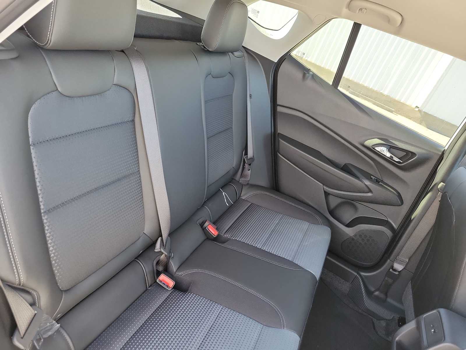 Thumbnail: 2026 Chevrolet Trax - 21