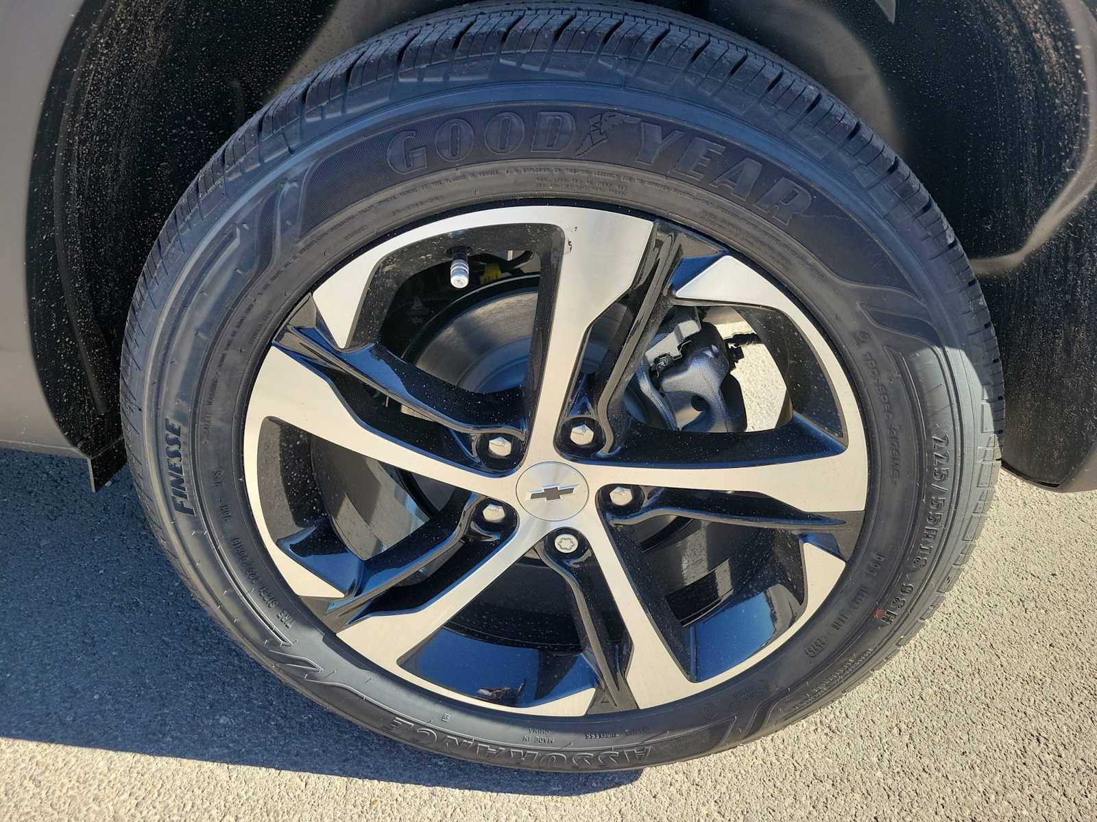 Thumbnail: 2026 Chevrolet Trax - 16