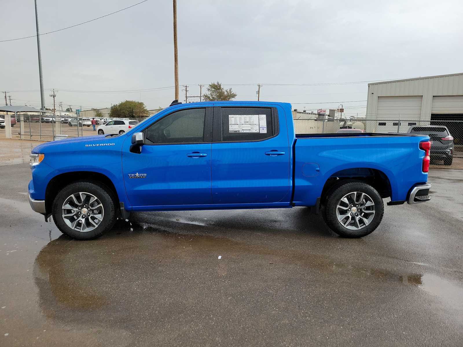 Thumbnail: 2026 Chevrolet Silverado 1500 - 11