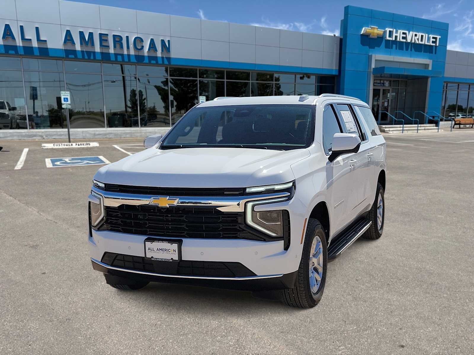 Thumbnail: 2026 Chevrolet Suburban - 1