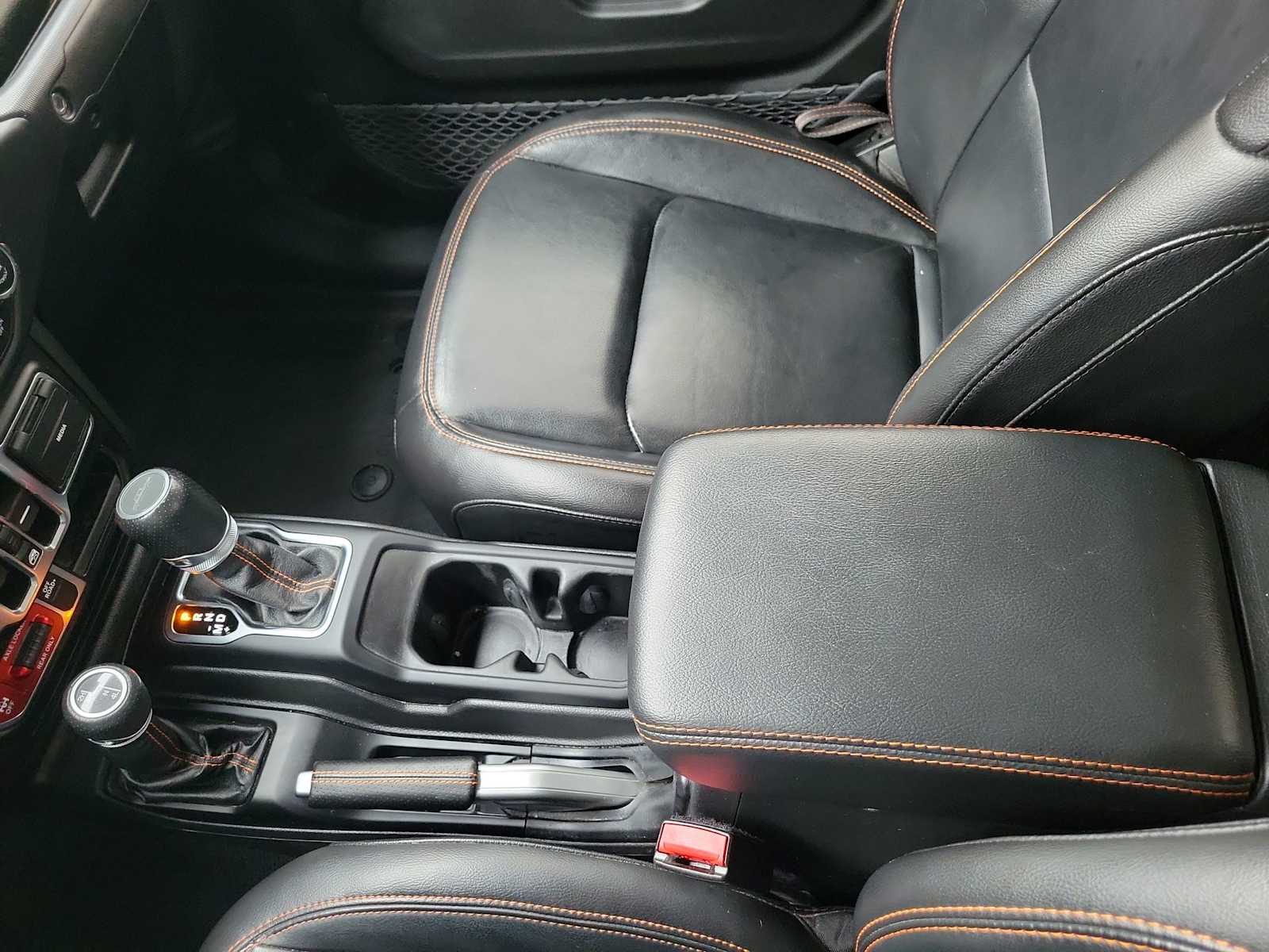 Thumbnail: 2022 Jeep Gladiator - 24