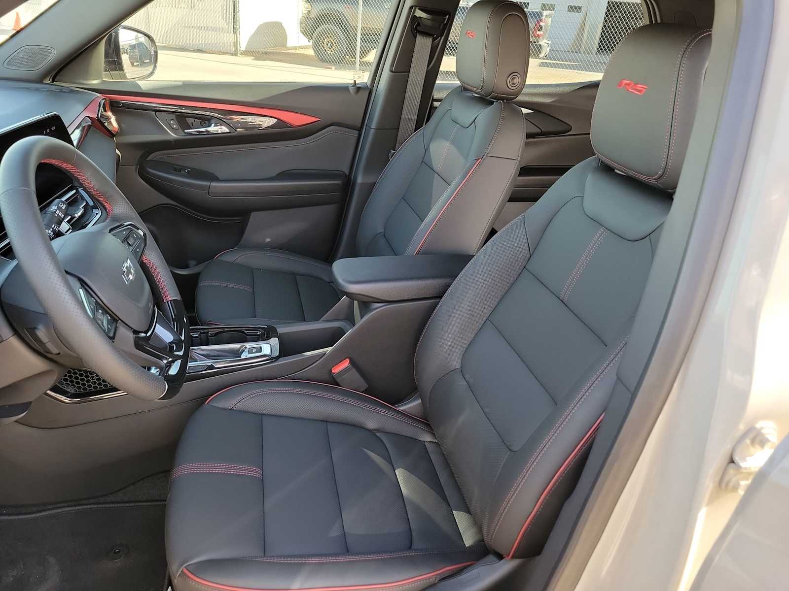 Thumbnail: 2026 Chevrolet TrailBlazer - 15