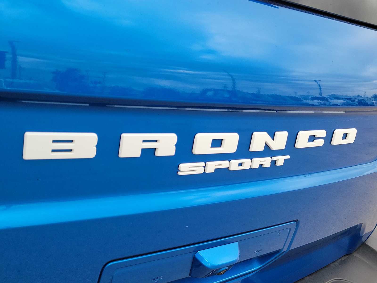 Thumbnail: 2025 Ford Bronco Sport - 11