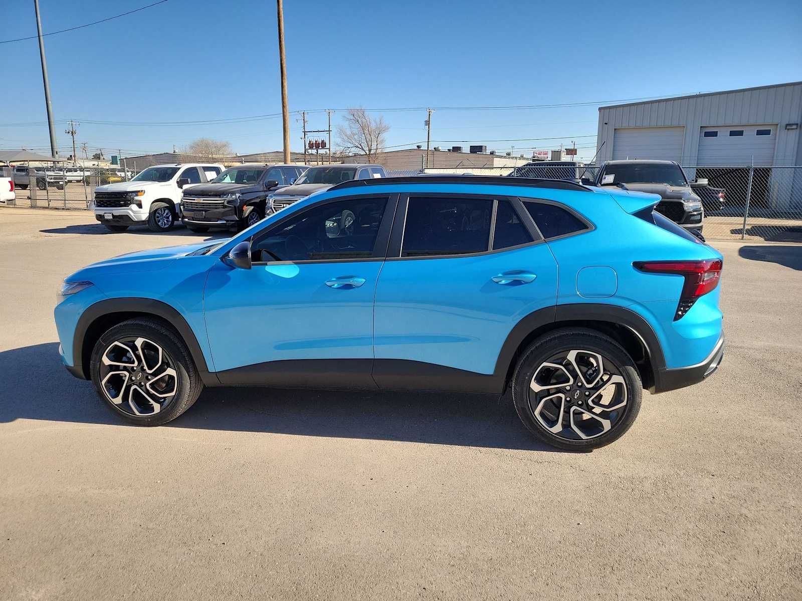 Thumbnail: 2026 Chevrolet Trax - 5