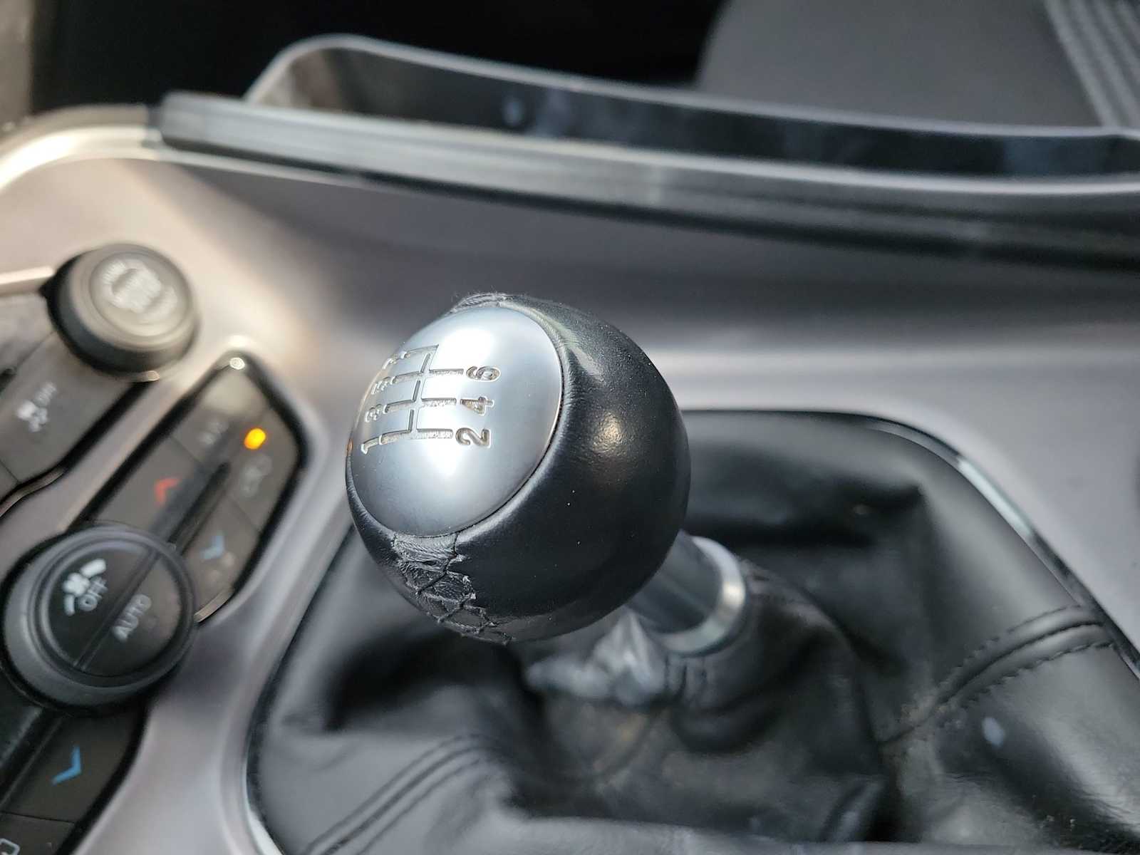 Thumbnail: 2022 Dodge Challenger - 25