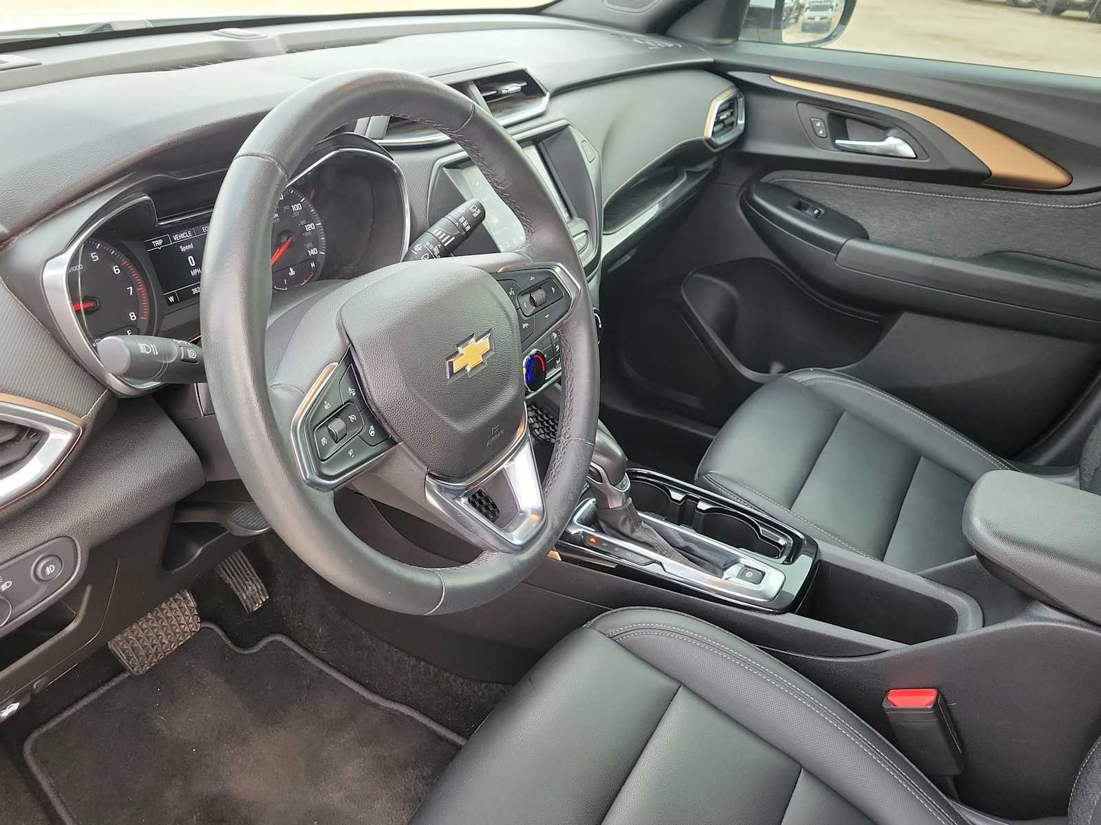 Thumbnail: 2022 Chevrolet TrailBlazer - 10