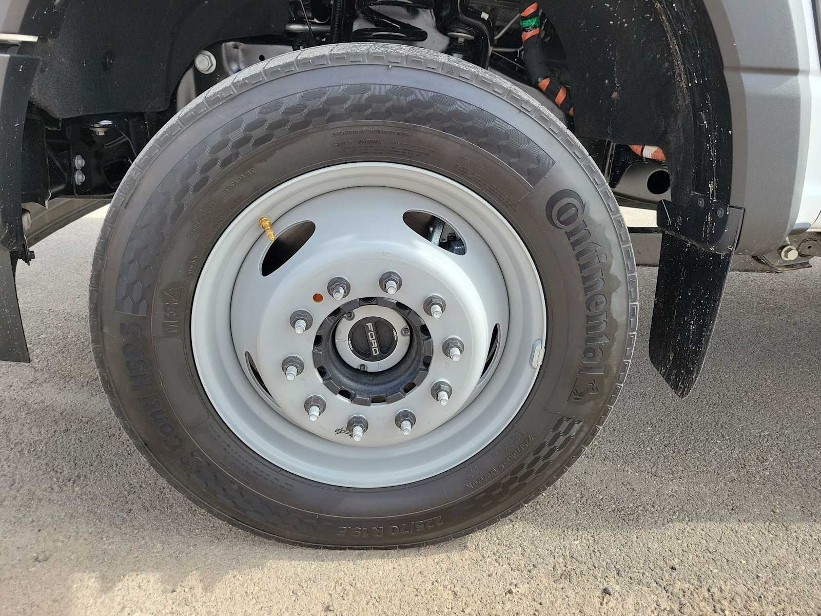 Thumbnail: 2026 Ford F-450 - 16