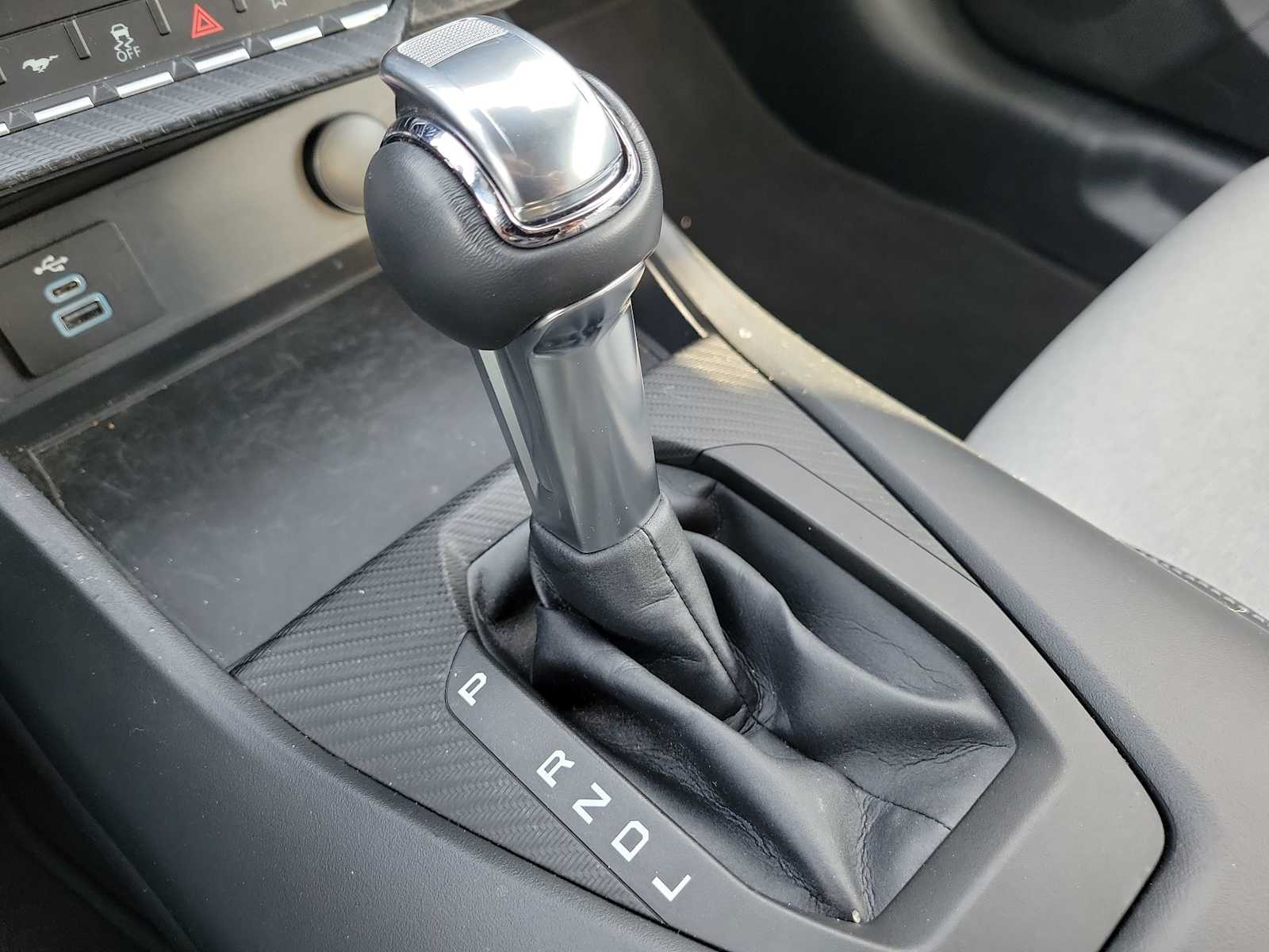 Thumbnail: 2025 Ford Mustang - 25