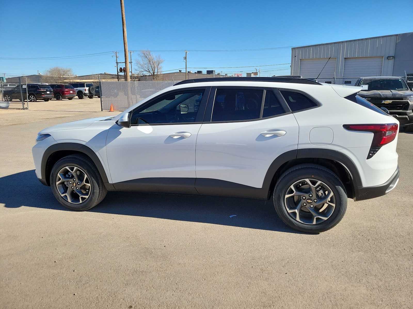 Thumbnail: 2026 Chevrolet Trax - 11