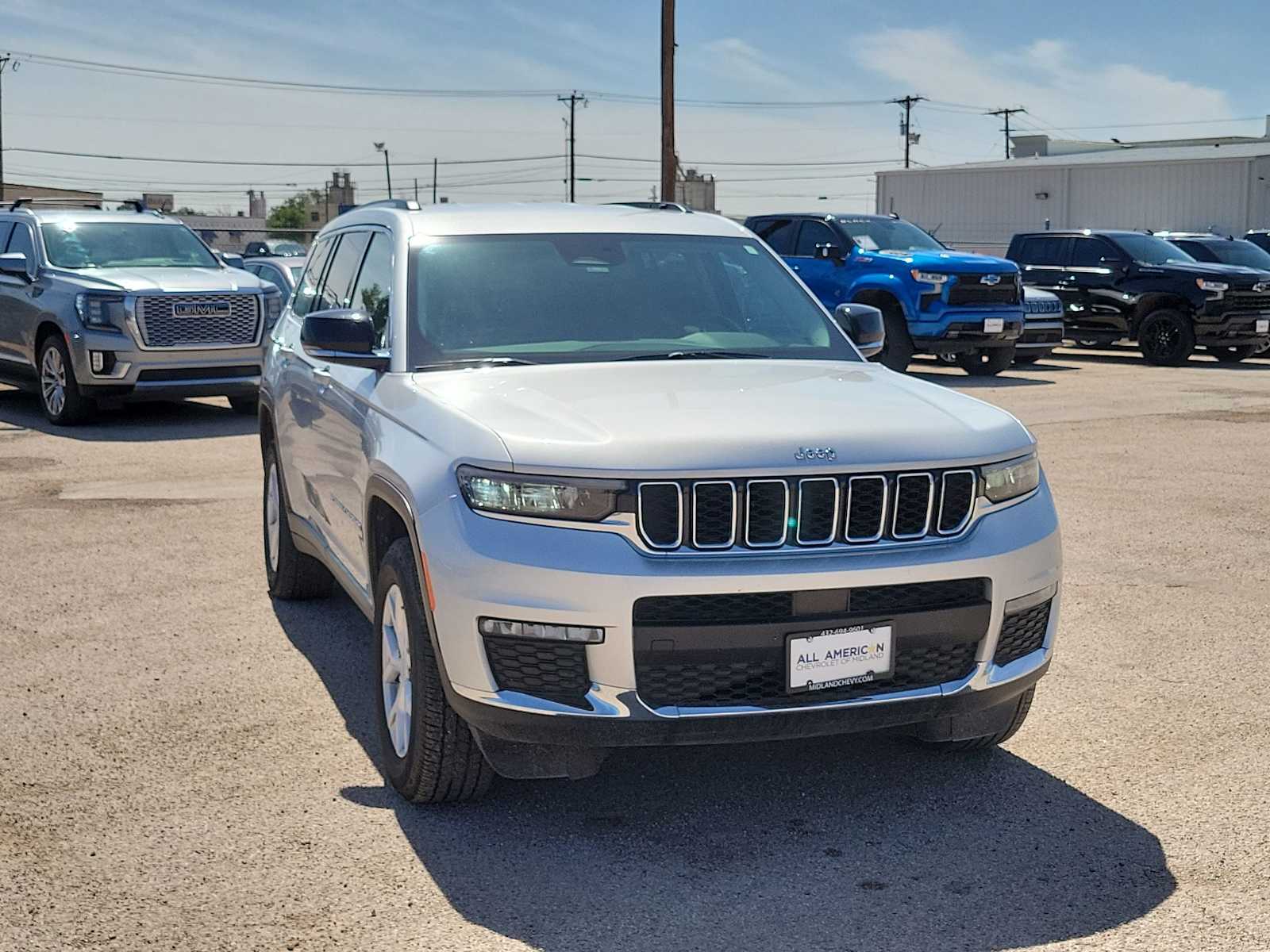 Thumbnail: 2022 Jeep Grand Cherokee - 2