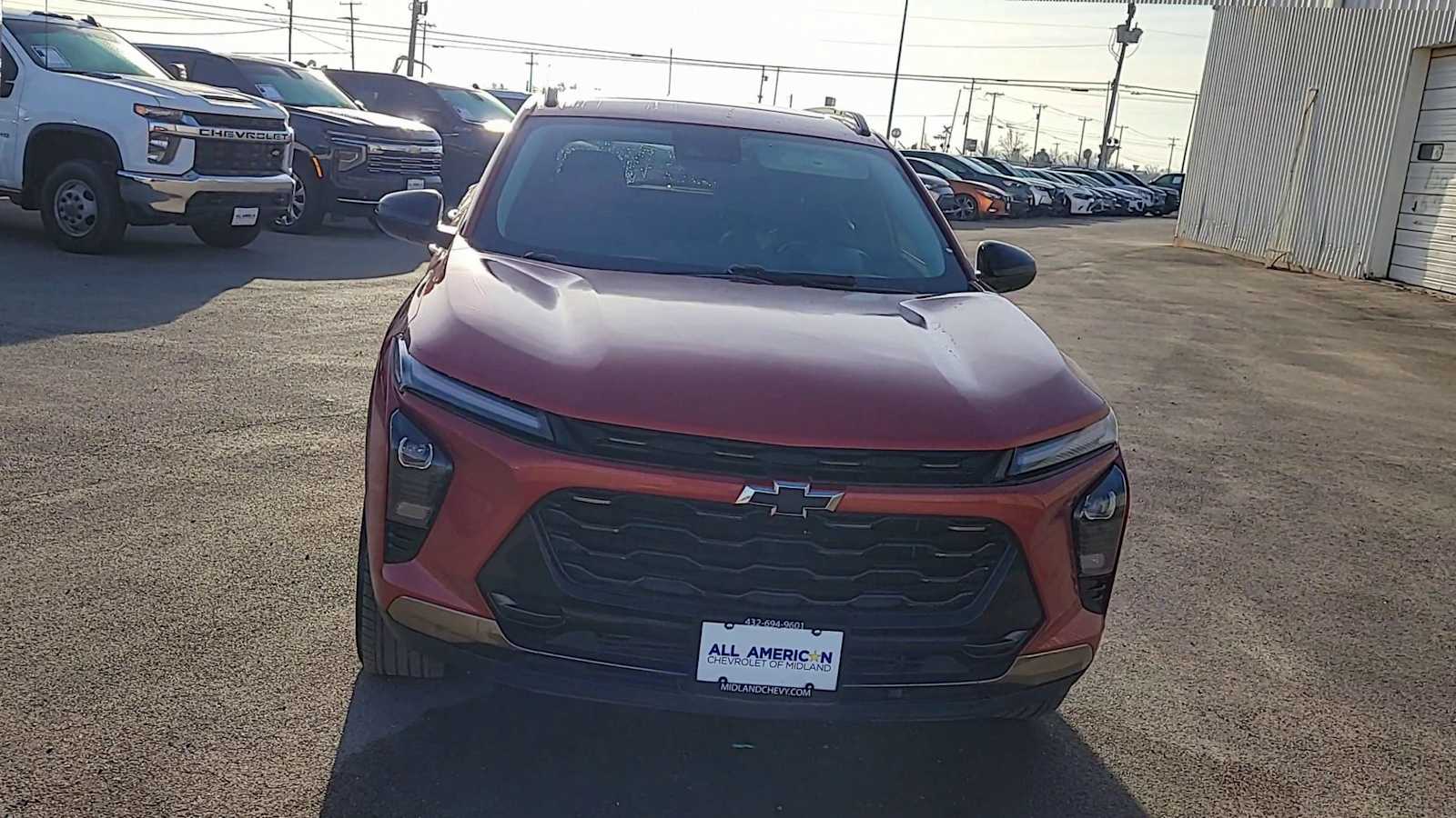 Thumbnail: 2024 Chevrolet Trax - 3