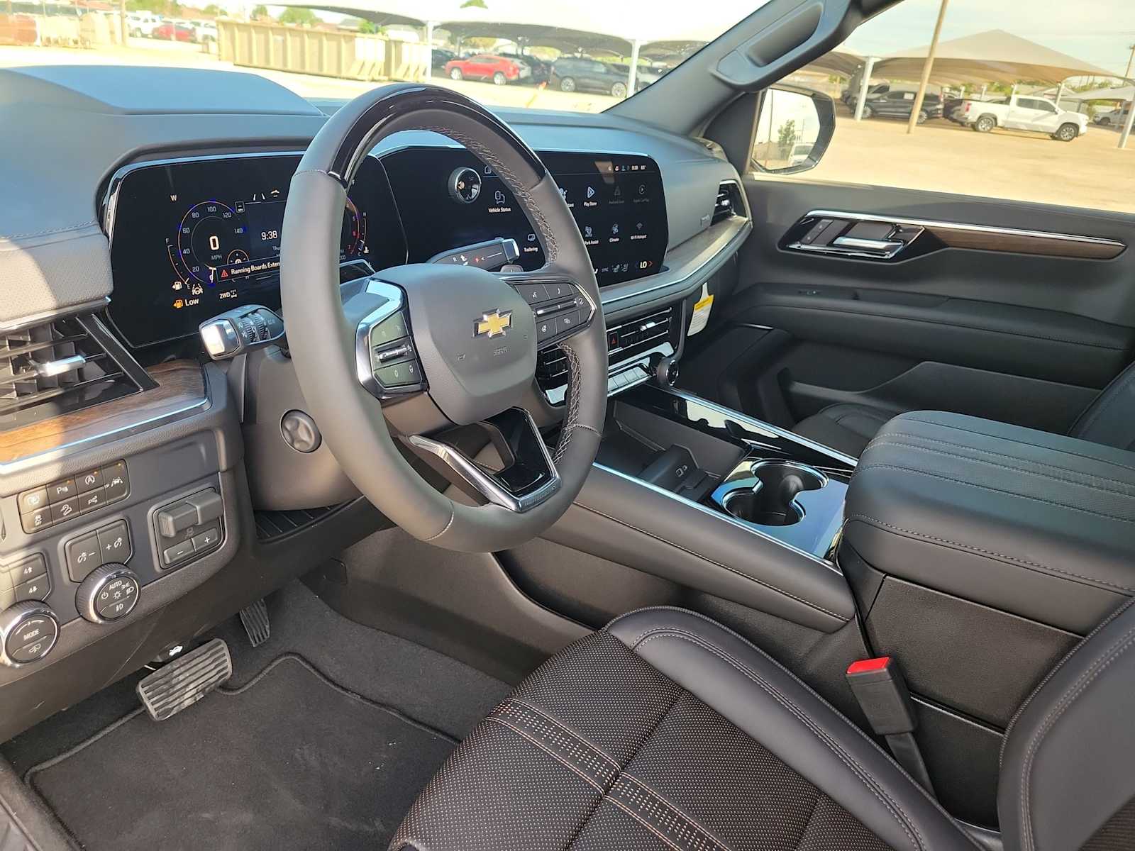 Thumbnail: 2026 Chevrolet Tahoe - 10