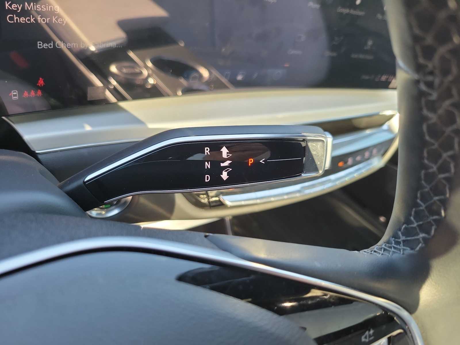 2024 Cadillac Lyriq Sport 25