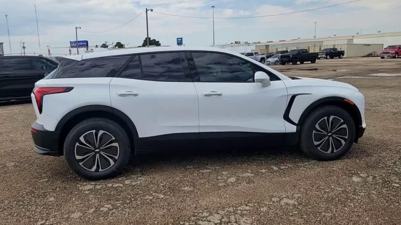 Thumbnail: 2025 Chevrolet Blazer EV - 9