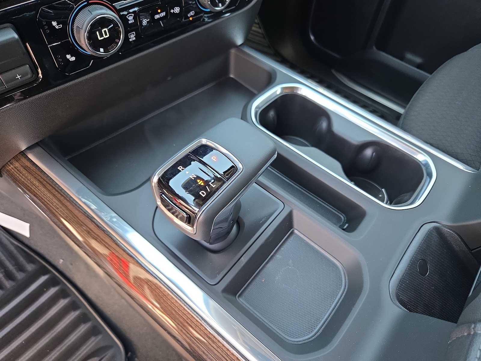 Thumbnail: 2026 Chevrolet Silverado 1500 - 25