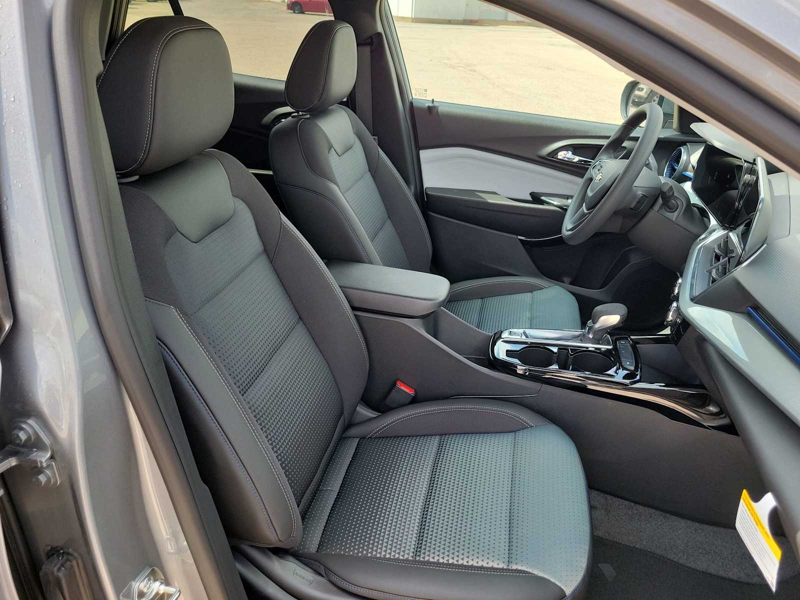 Thumbnail: 2026 Chevrolet Trax - 18