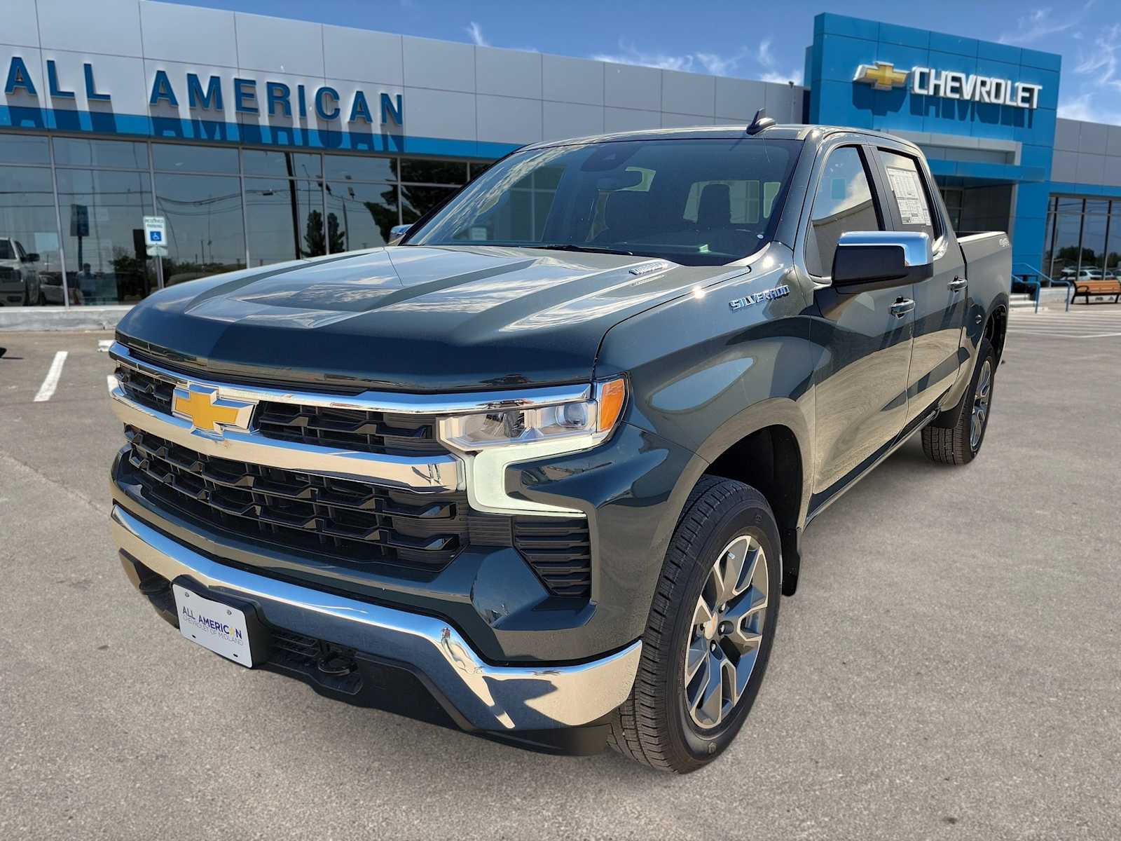Thumbnail: 2026 Chevrolet Silverado 1500 - 1