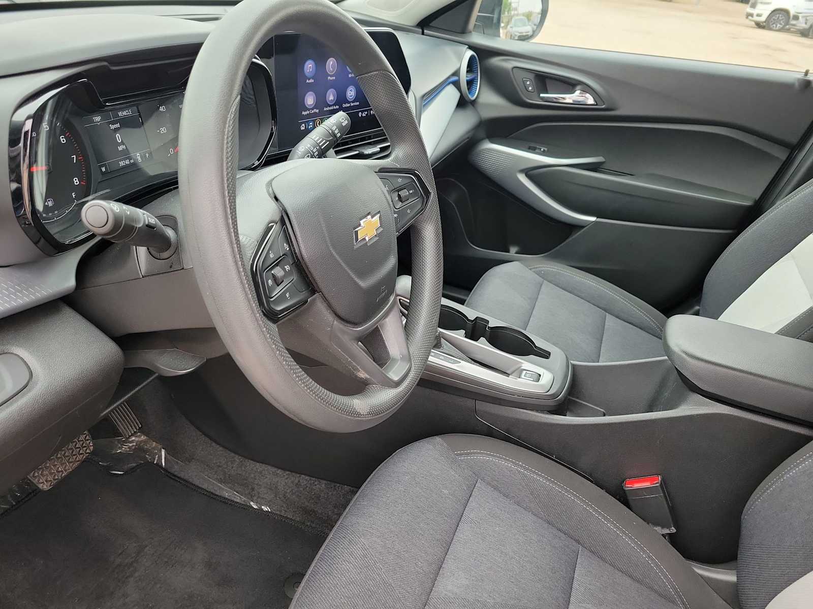 Thumbnail: 2024 Chevrolet Trax - 10