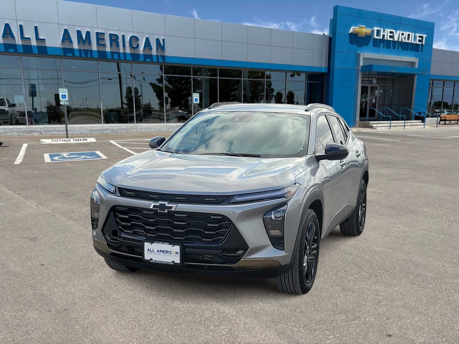 Thumbnail: 2025 Chevrolet Trax - 1