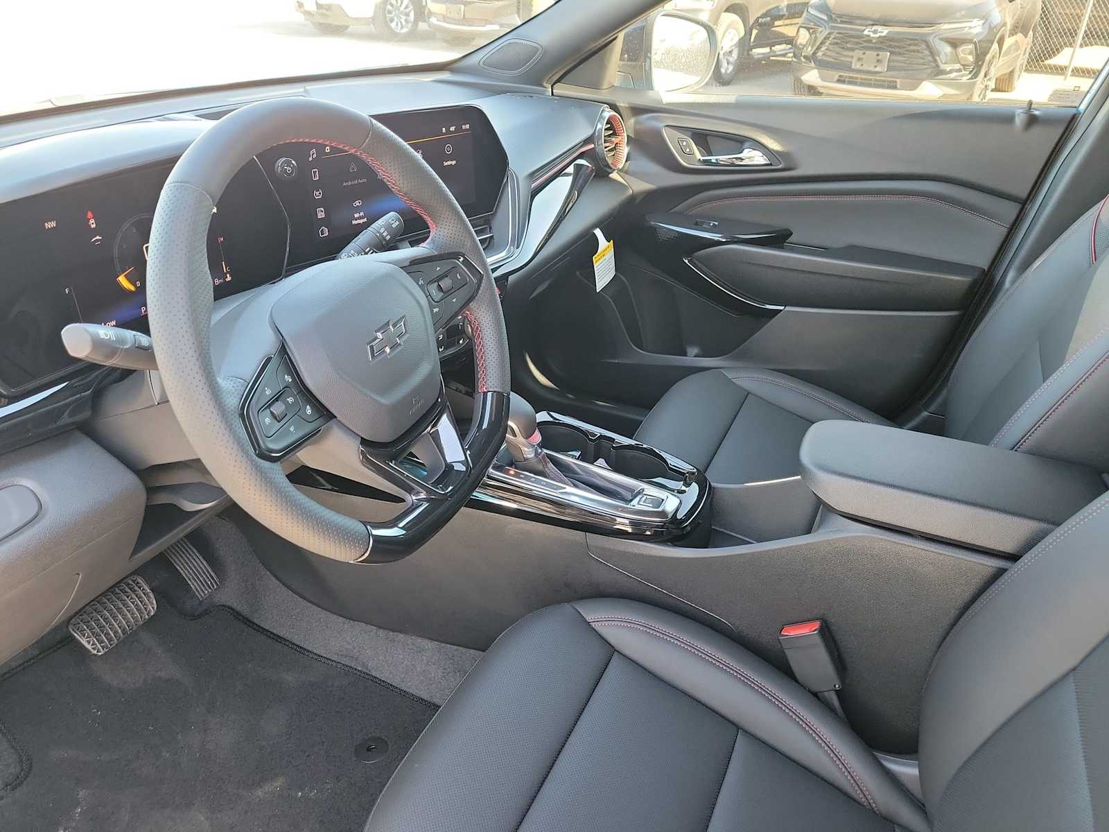 Thumbnail: 2026 Chevrolet Trax - 10