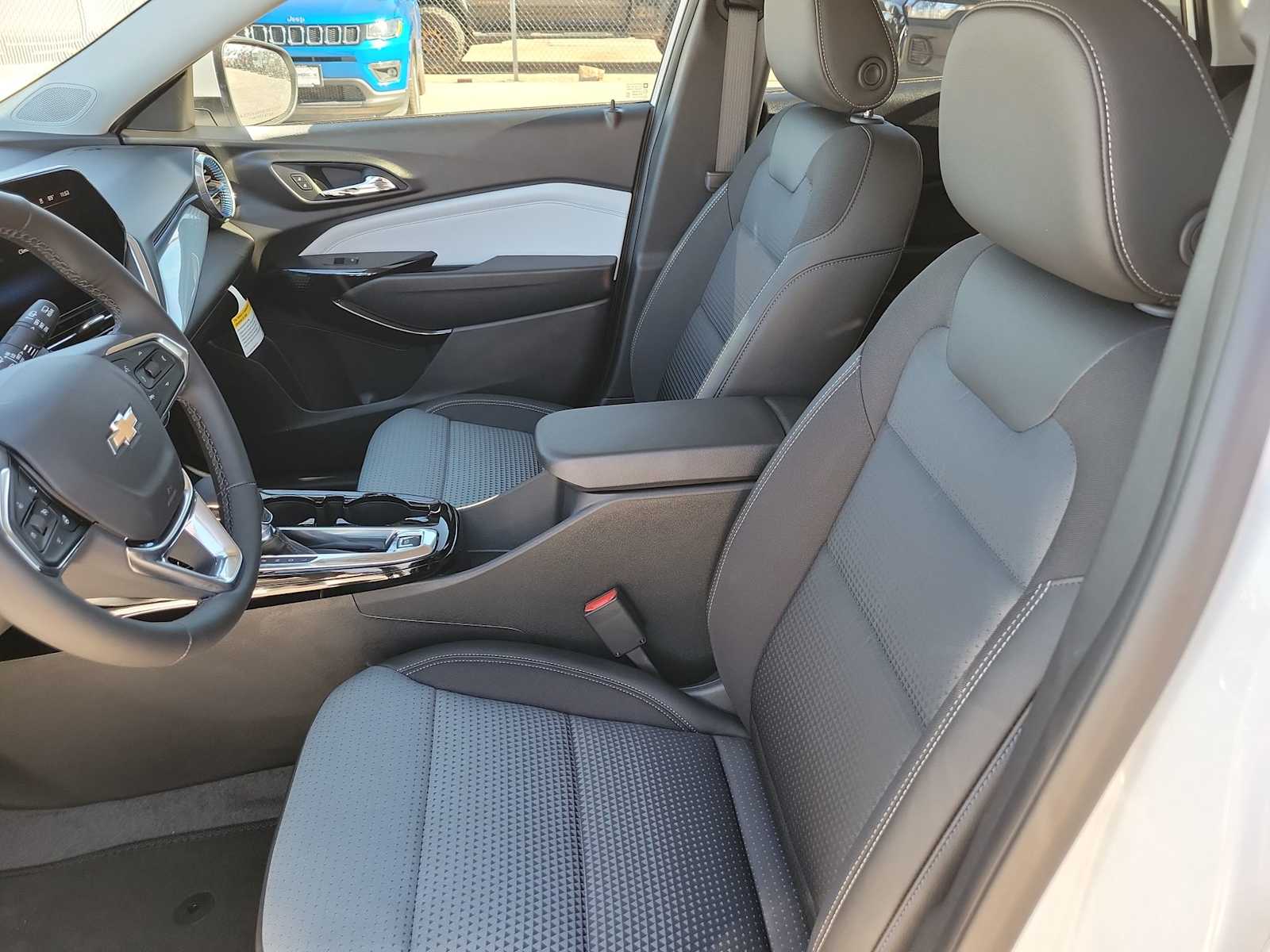 Thumbnail: 2026 Chevrolet Trax - 19