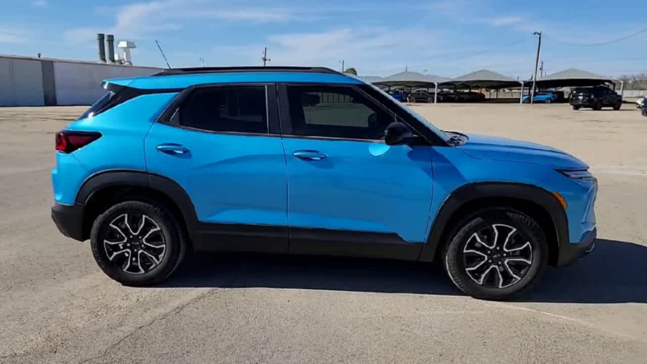Thumbnail: 2026 Chevrolet TrailBlazer - 9