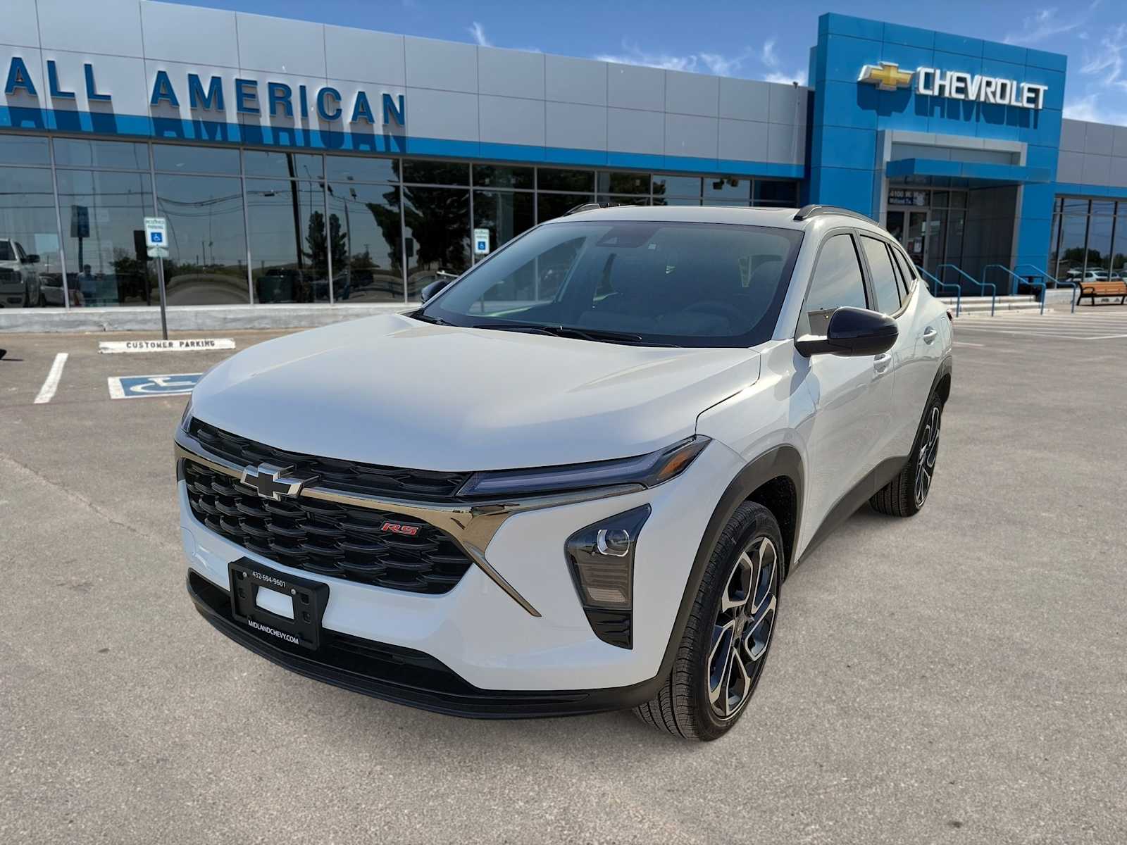 Thumbnail: 2026 Chevrolet Trax - 1